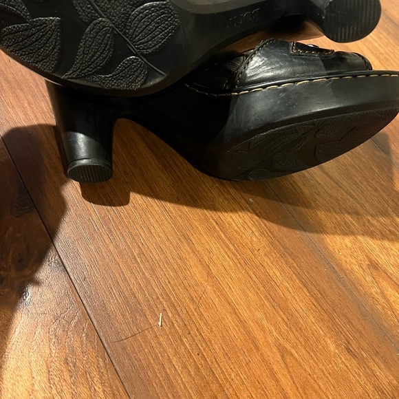 NOT FOR SALE - Picture 6 of 8